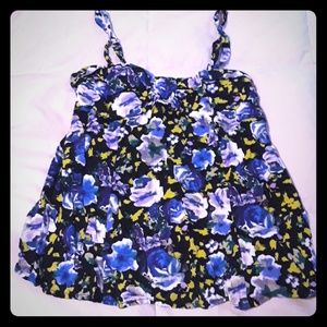Flowy Top sz S